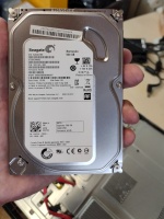 Massamuistin vaihto (HDD => SSD) ja RAM-muistin lisääminen All In One tietokoneeseen